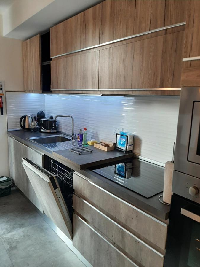 Qliving Central New Apartments Gzira Sliema Promenade Exterior foto