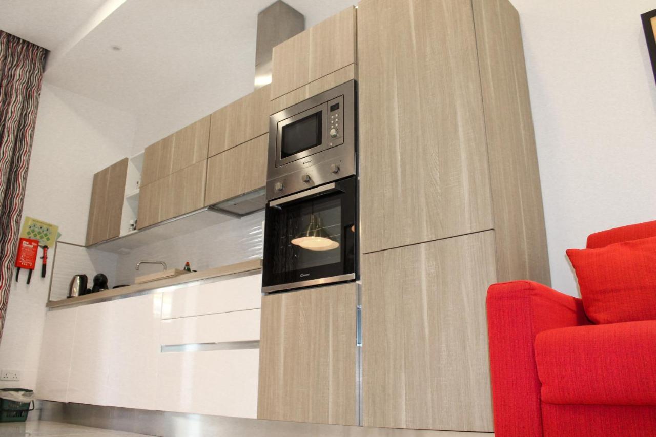 Qliving Central New Apartments Gzira Sliema Promenade Exterior foto